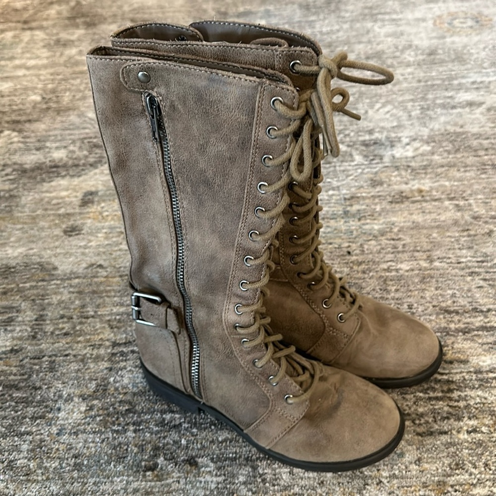 Report tan girls lace up boots